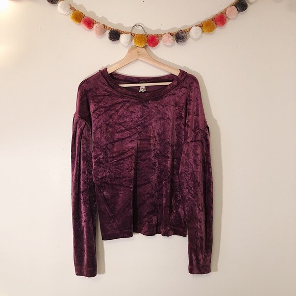 Free People Milan Velvet Pullover sz XS - Picture 3 of 5